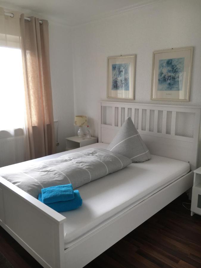 Hotellerie Gasthaus Schubert Garbsen Esterno foto