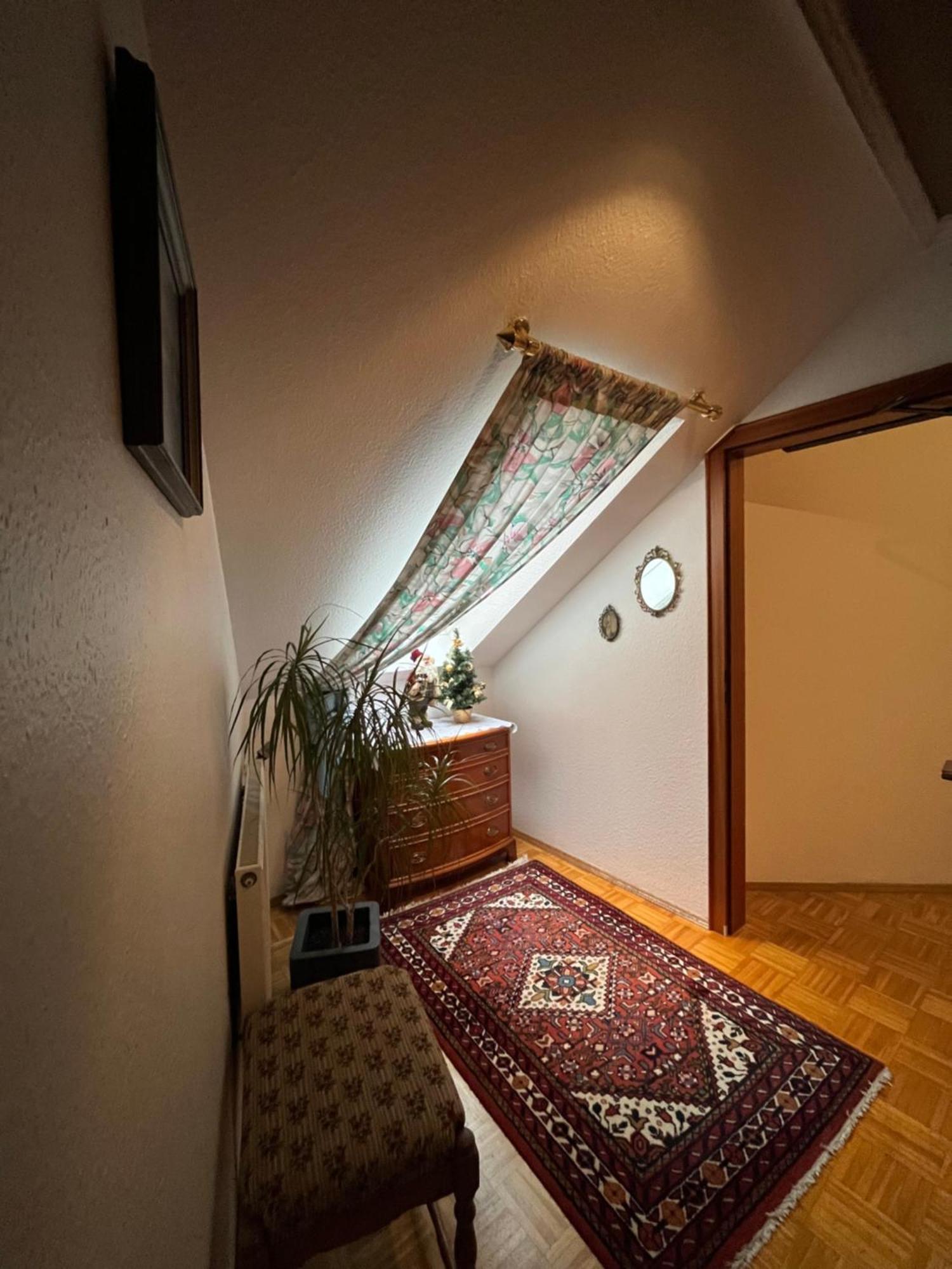 Hotellerie Gasthaus Schubert Garbsen Esterno foto
